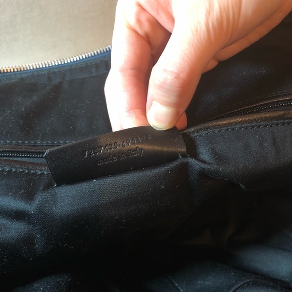 Yves Saint Laurent XL Patent Leather Muse Bag - Picture 8 of 9